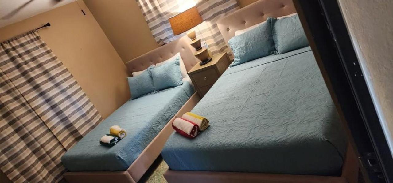 Bright 2Br In Aguadilla 7 Mins To Beaches 2Nd Floor Retreat Camaceyes 외부 사진